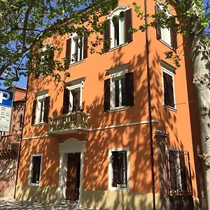 Vittorio Veneto 25 2*, Modena Italië