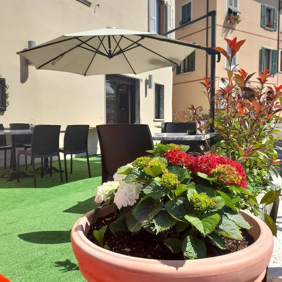 ***  Bike Hotel Touring Gardone Riviera & Wellness Italy