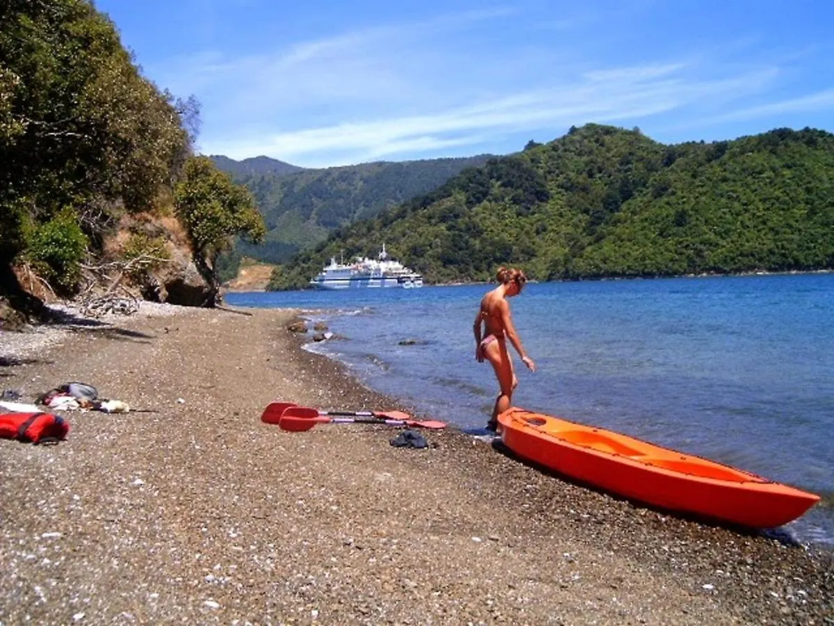 Bike Hotel Touring Gardone Riviera & Wellness 3*,