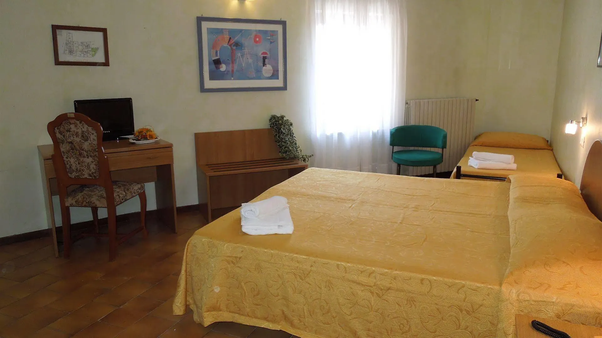 Bike Hotel Touring Gardone Riviera & Wellness